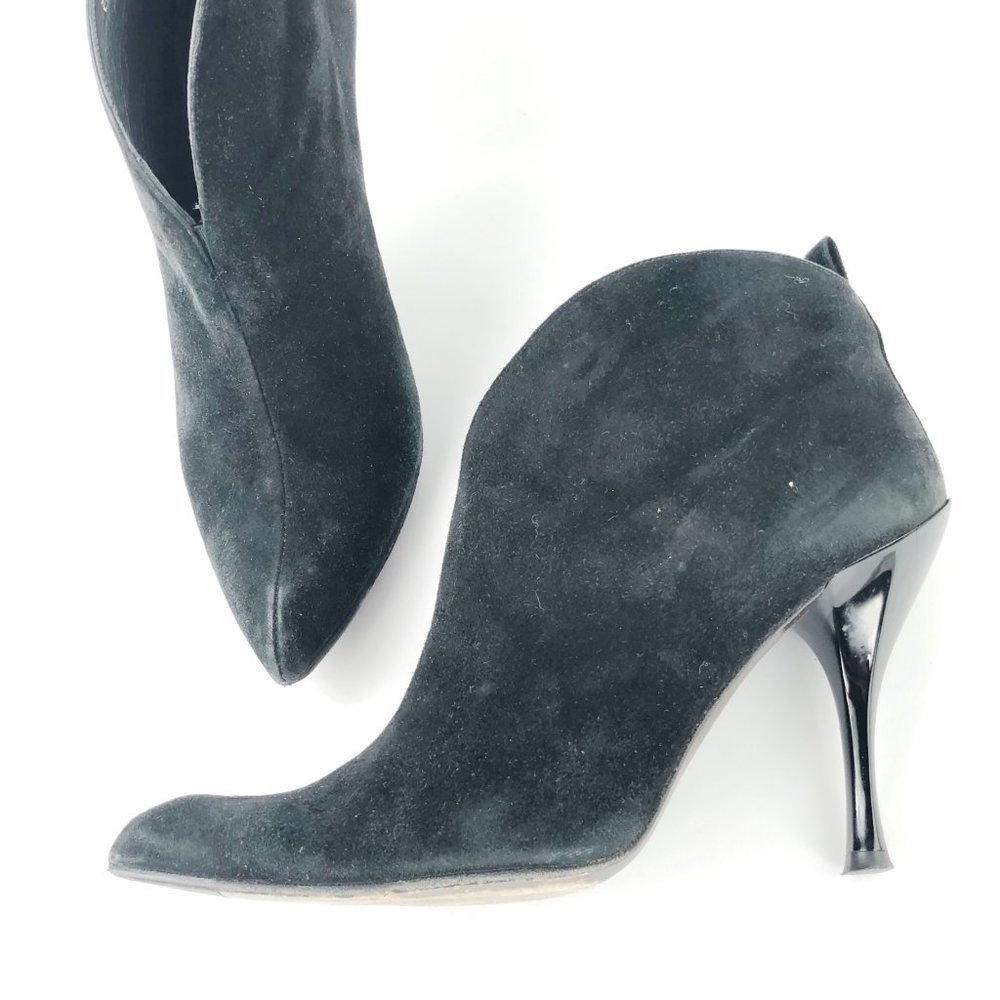 Stuart Weitzman 7 Black Suede Split Front Bootie V - image 1